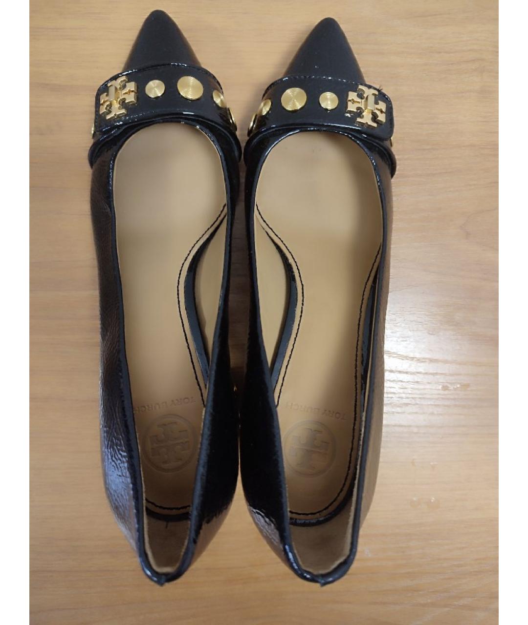 TORY BURCH Черные туфли из лакированной кожи, фото 3