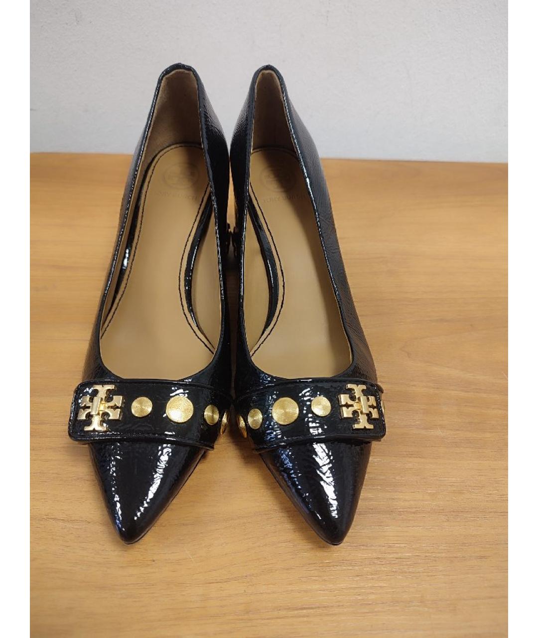TORY BURCH Черные туфли из лакированной кожи, фото 2