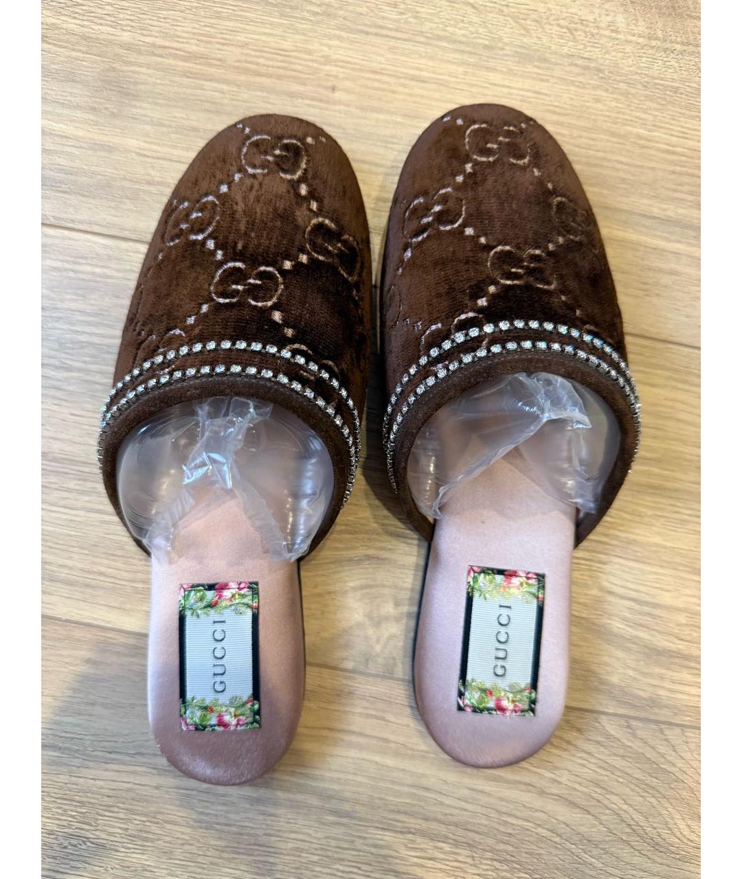 GUCCI Коричневые бархатные сабо, фото 3
