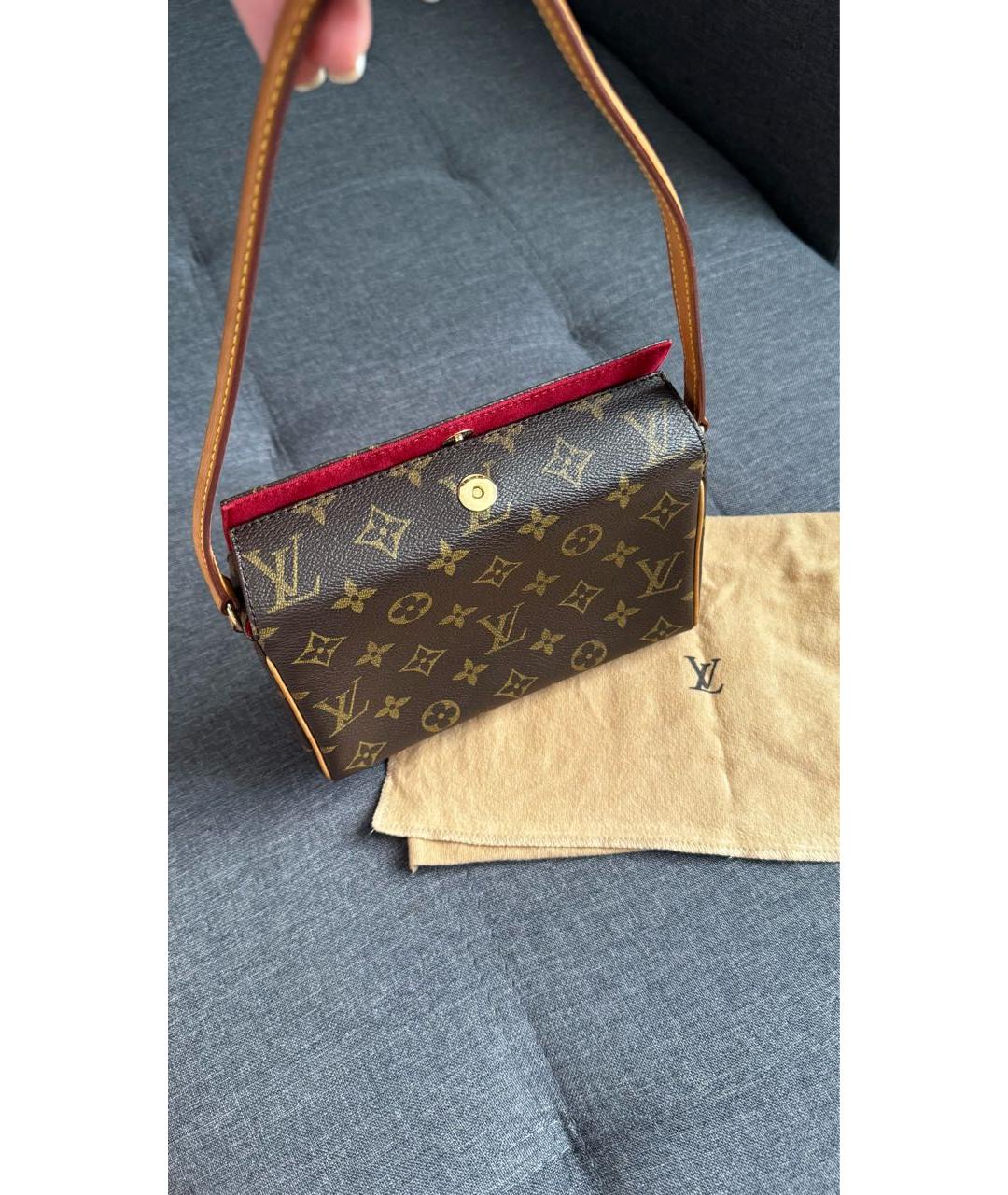 LOUIS VUITTON Коричневая кожаная сумка с короткими ручками, фото 2