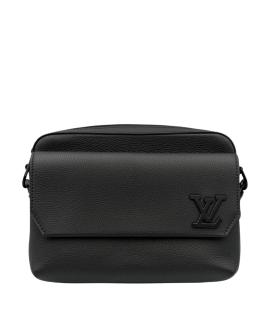 LOUIS VUITTON Сумка на плечо