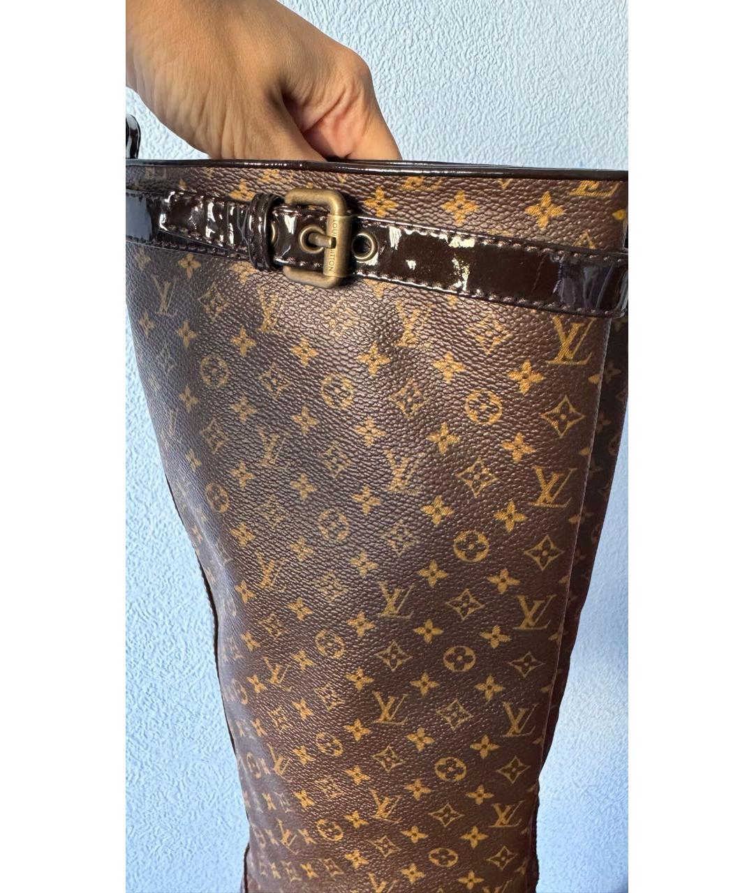LOUIS VUITTON Коричневые кожаные сапоги, фото 5