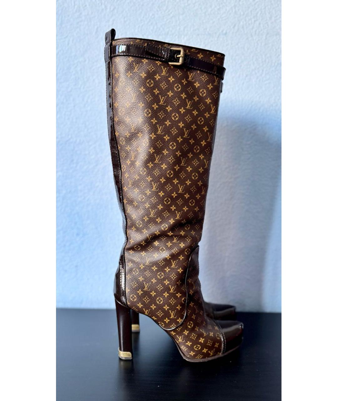 LOUIS VUITTON Коричневые кожаные сапоги, фото 7