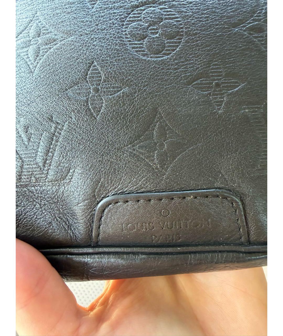 LOUIS VUITTON Черная кожаная поясная сумка, фото 4