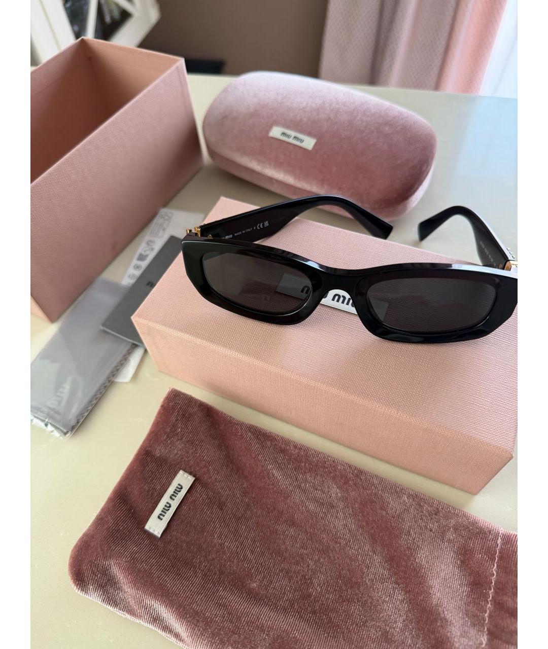MIU MIU Черные пластиковые солнцезащитные очки, фото 7