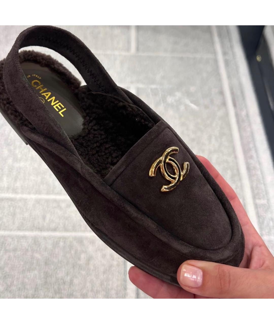 CHANEL Коричневые замшевые лоферы, фото 2