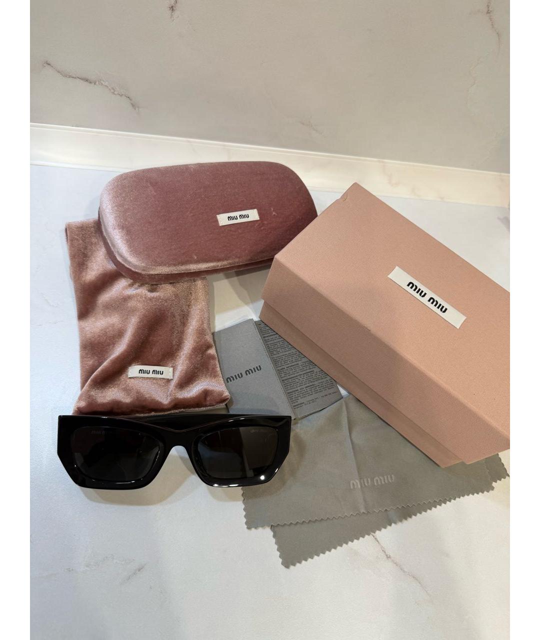 MIU MIU Черные солнцезащитные очки, фото 4