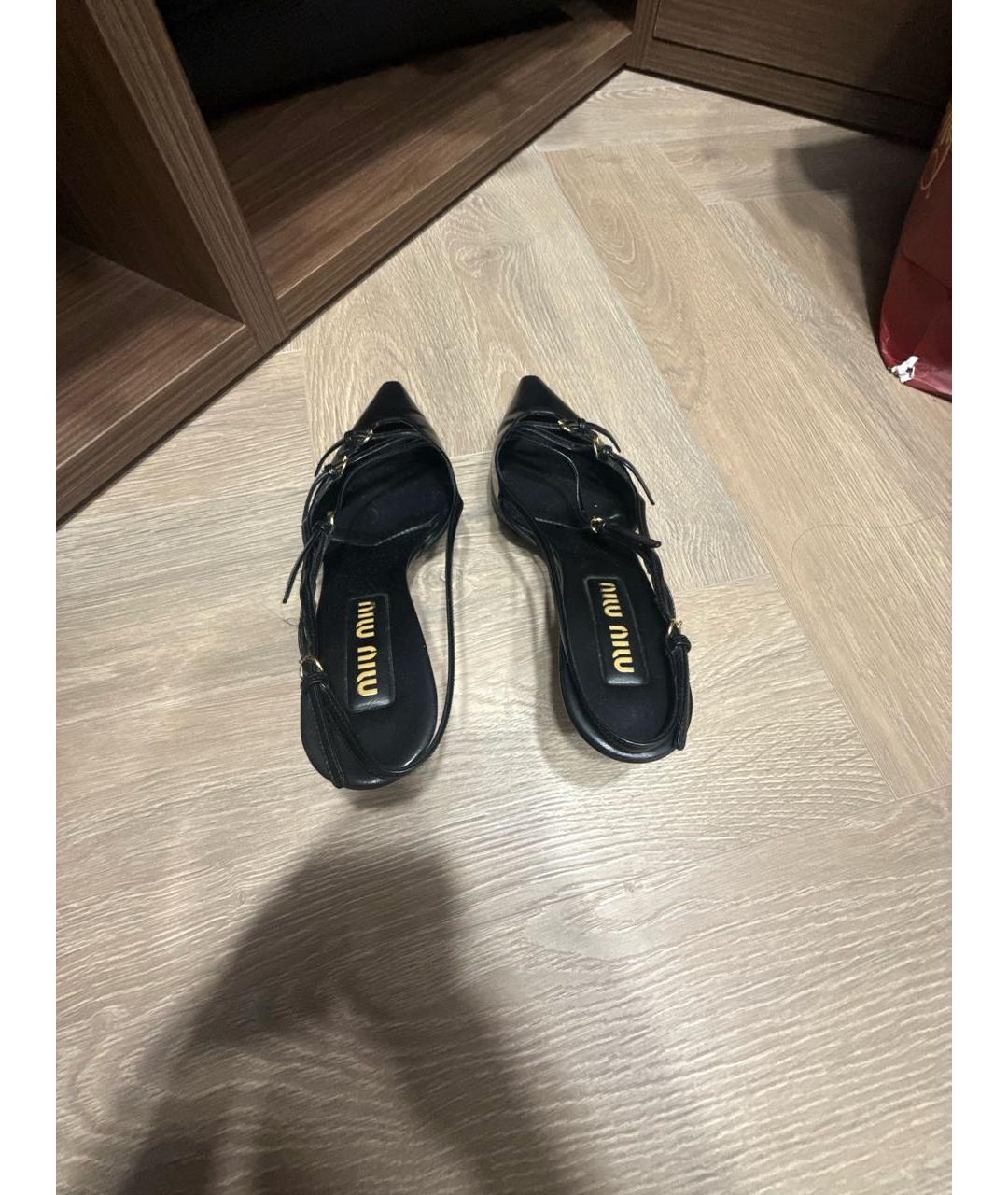 MIU MIU Черные кожаные босоножки, фото 3