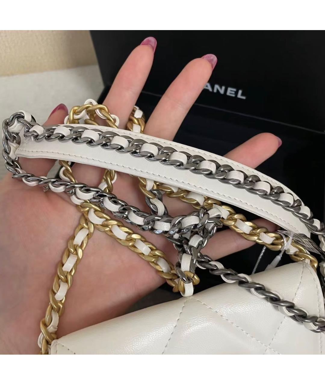 CHANEL Бежевая кожаная сумка через плечо, фото 6
