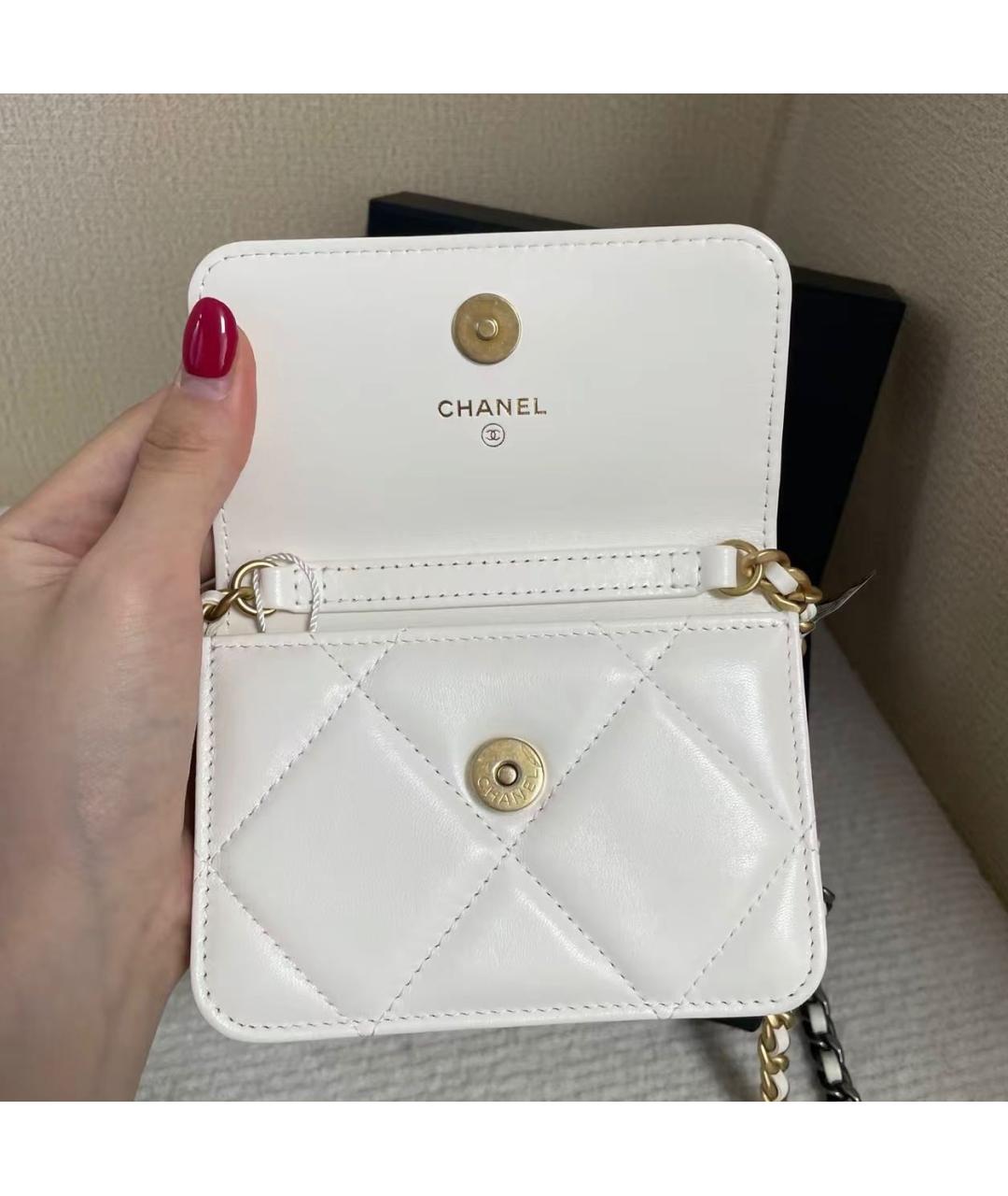 CHANEL Бежевая кожаная сумка через плечо, фото 5