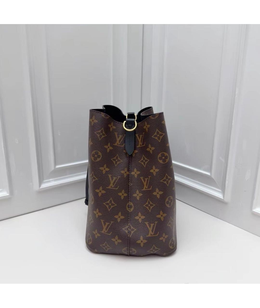 LOUIS VUITTON Черная кожаная сумка тоут, фото 4