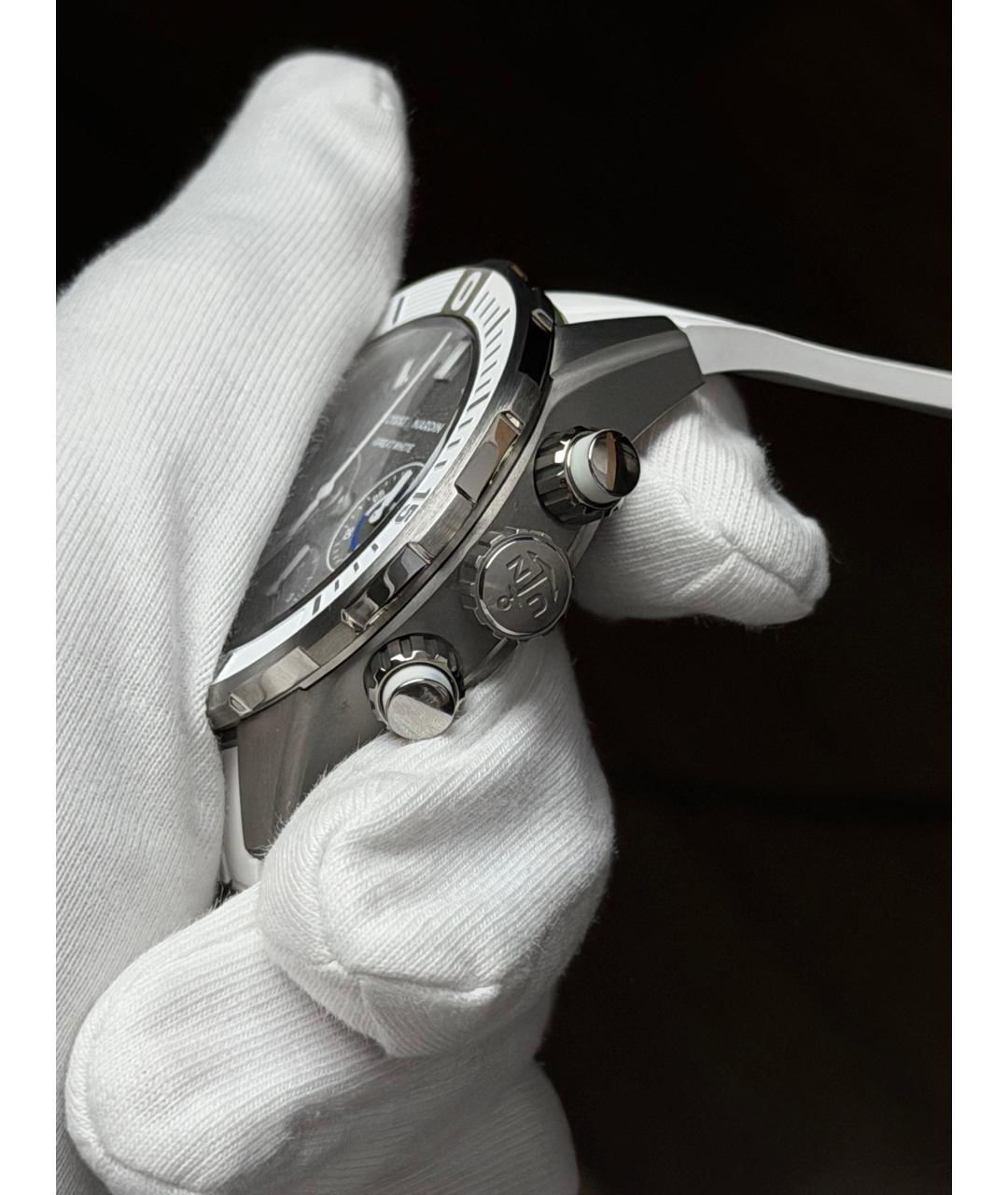 Ulysse Nardin Серые часы, фото 4