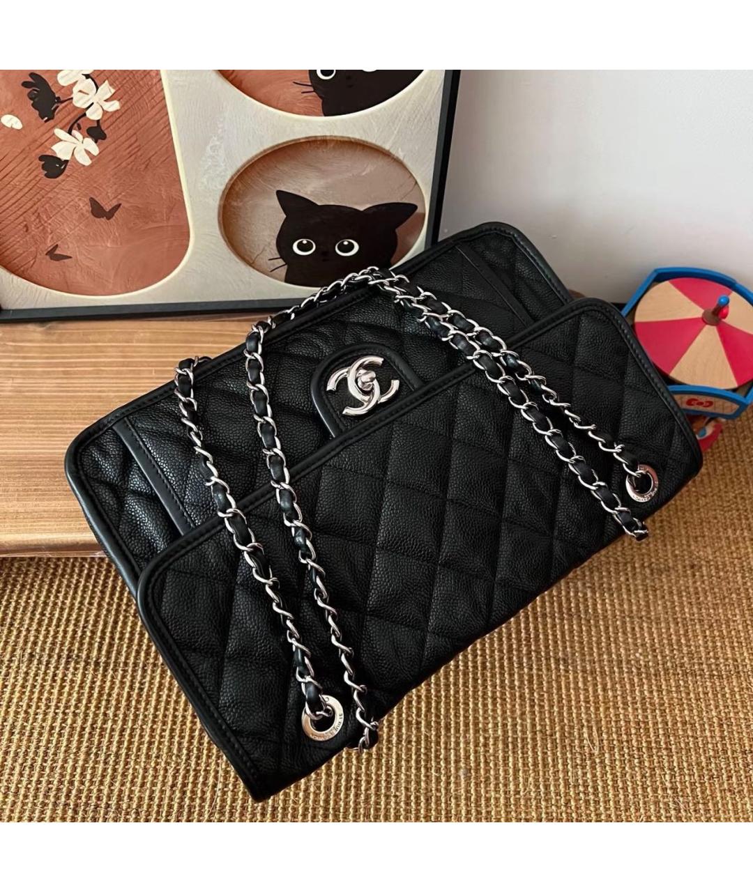 CHANEL Черная кожаная сумка тоут, фото 6