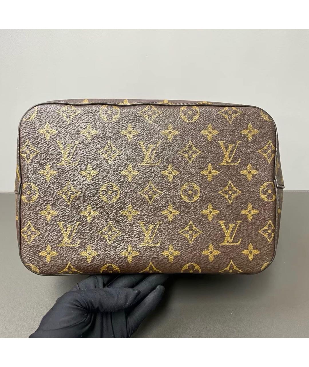 LOUIS VUITTON Красная сумка через плечо из канвы, фото 5