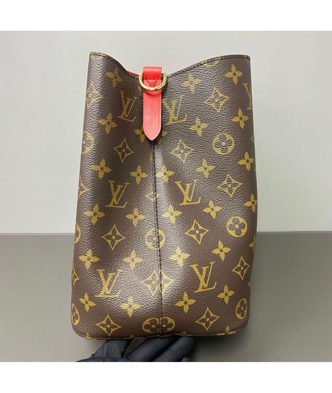 LOUIS VUITTON Красная сумка через плечо из канвы, фото 4