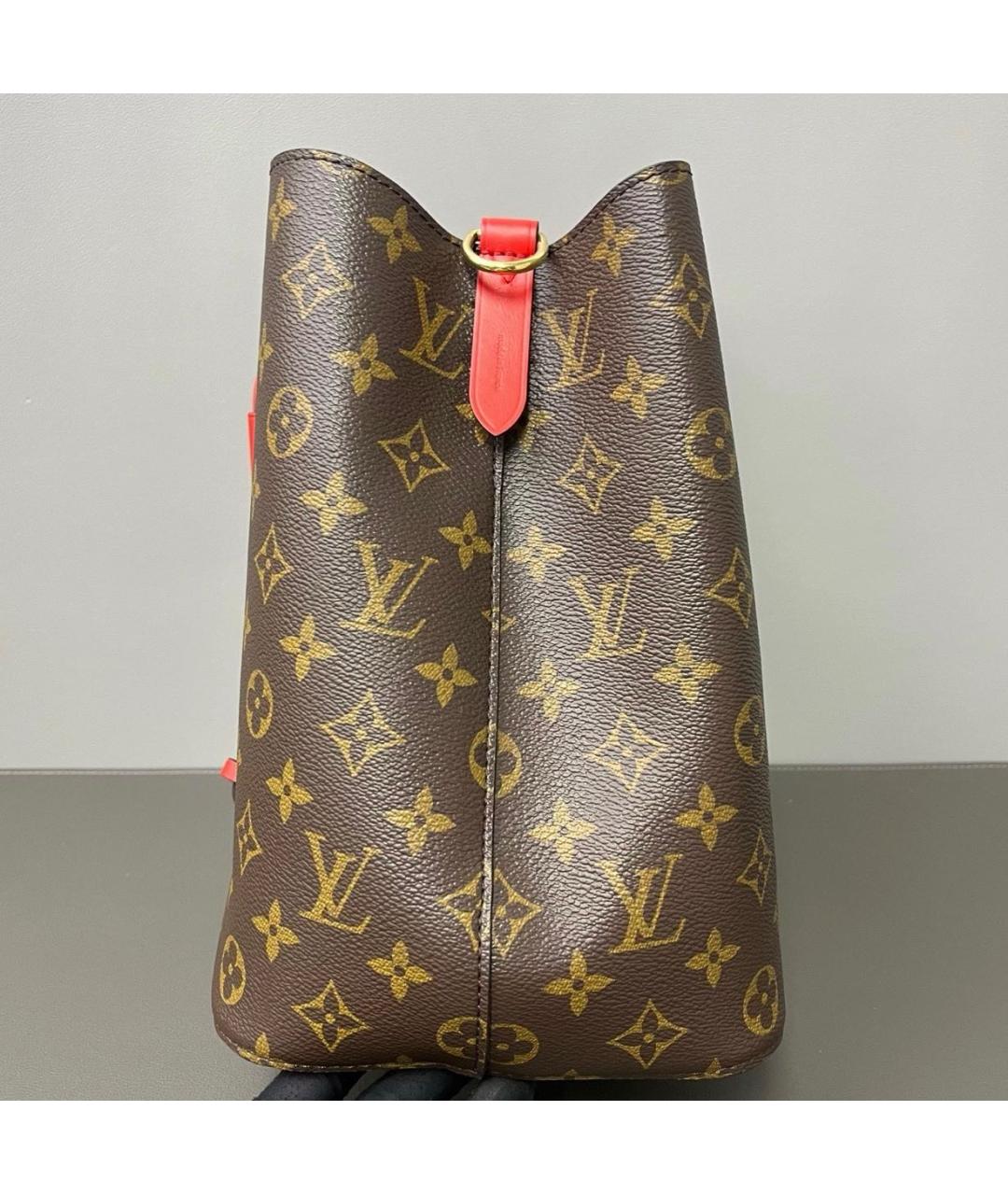 LOUIS VUITTON Красная сумка через плечо из канвы, фото 3