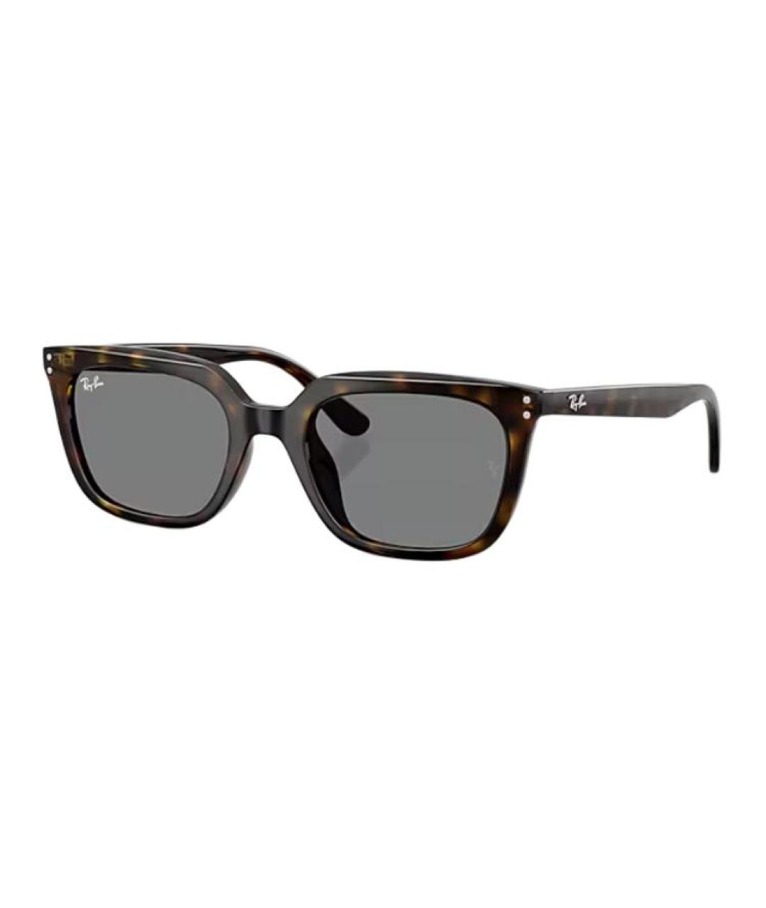 RAY BAN Коричневые пластиковые солнцезащитные очки, фото 1