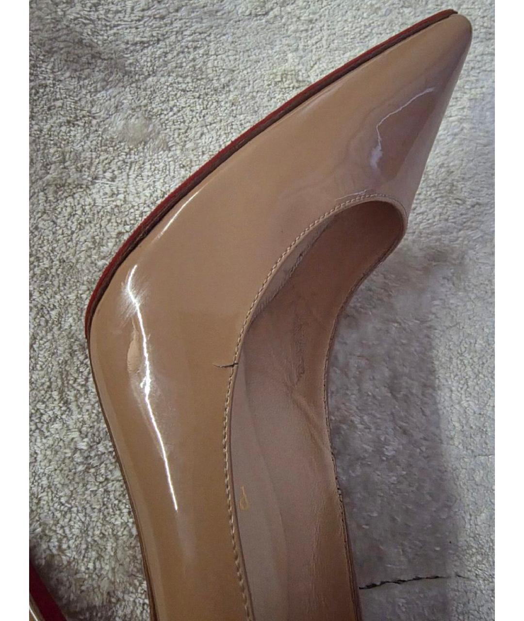 CHRISTIAN LOUBOUTIN Бежевые кожаные туфли, фото 6