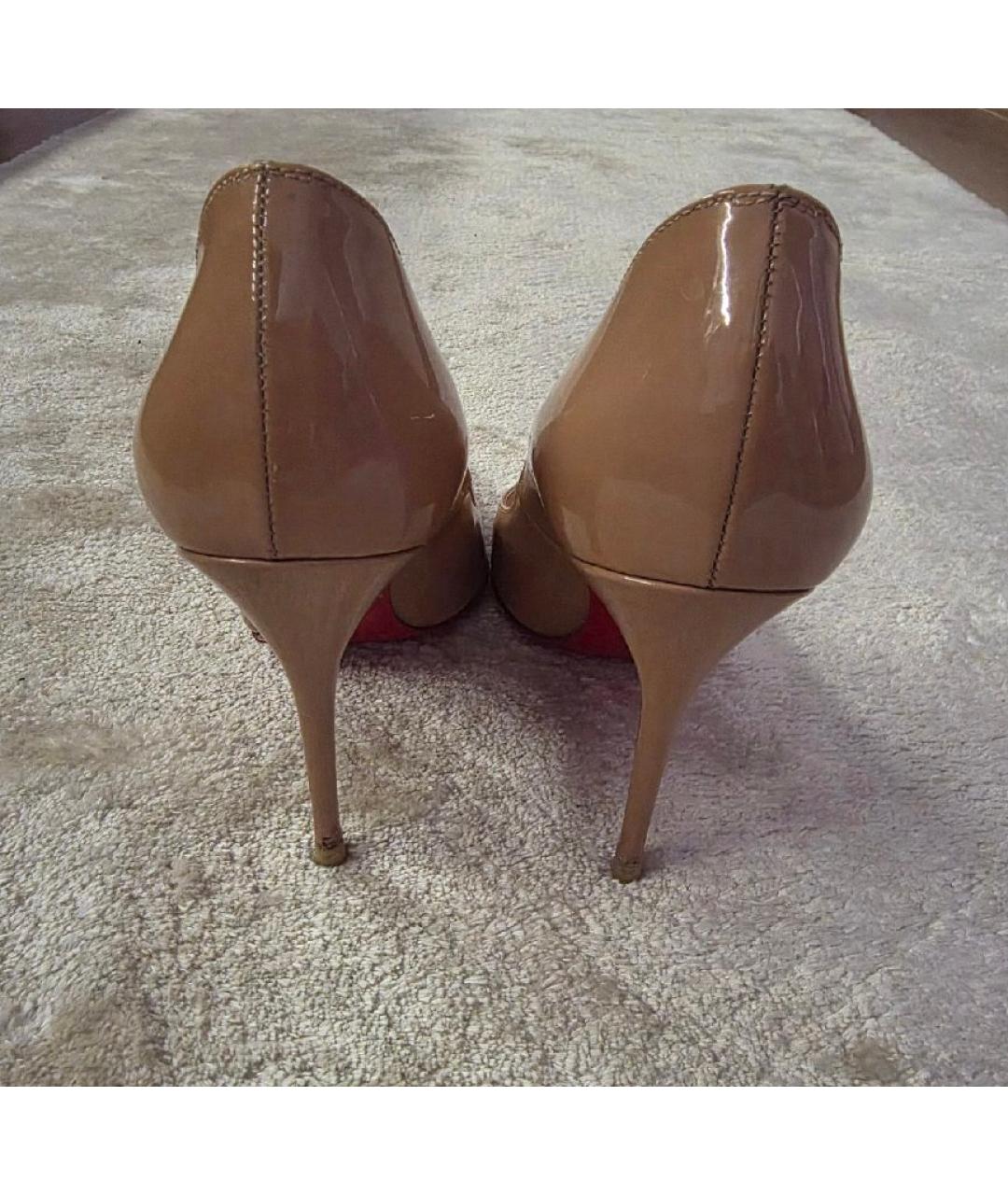 CHRISTIAN LOUBOUTIN Бежевые кожаные туфли, фото 3