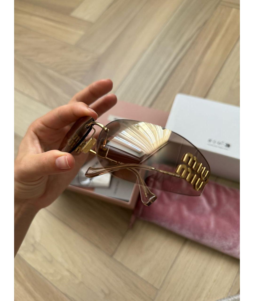 MIU MIU Коричневые металлические солнцезащитные очки, фото 4