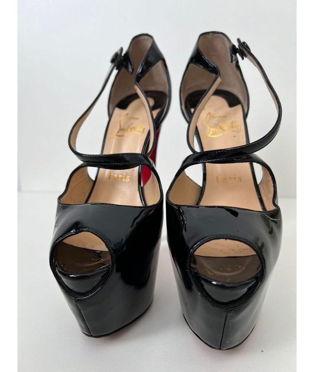 CHRISTIAN LOUBOUTIN Черные босоножки из лакированной кожи, фото 3