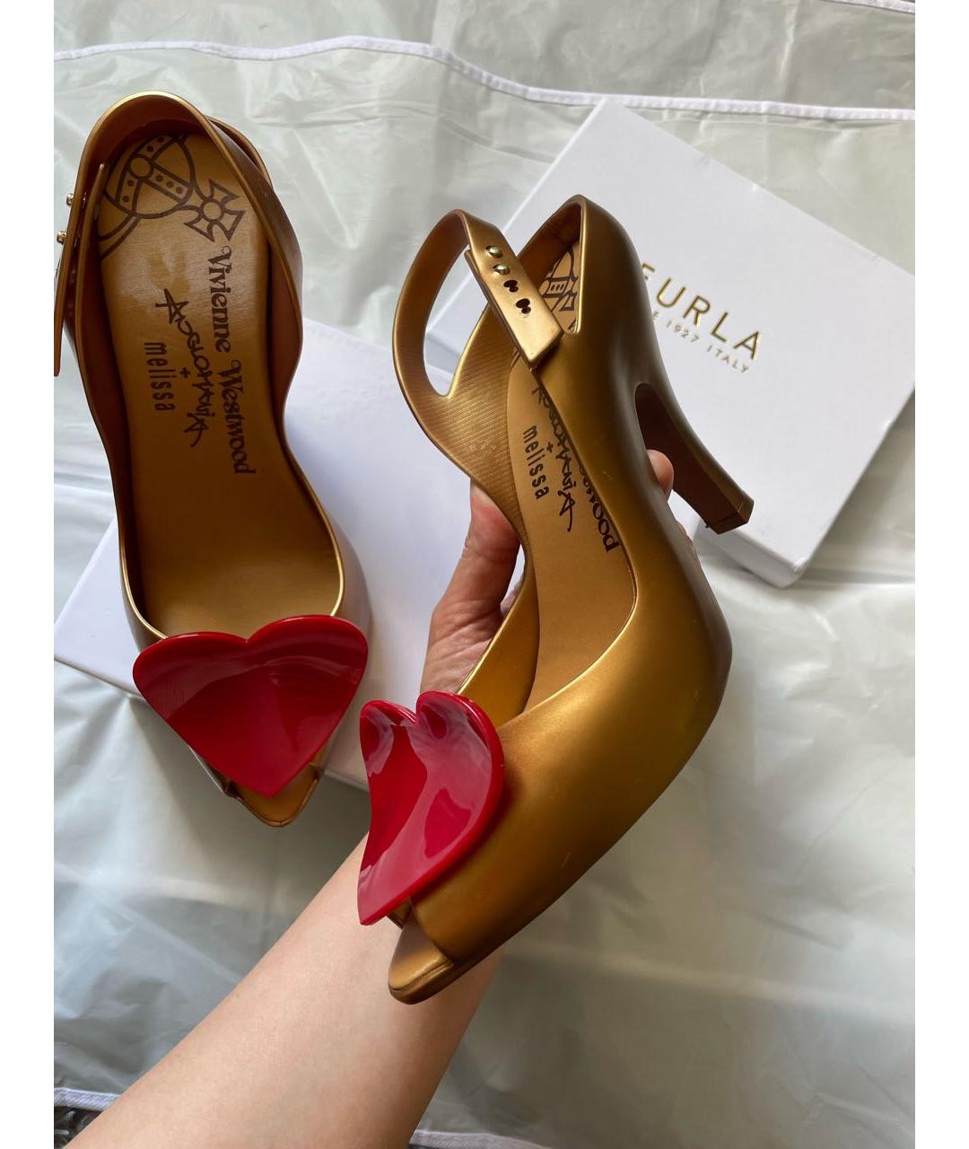 VIVIENNE WESTWOOD Золотые резиновые туфли, фото 7