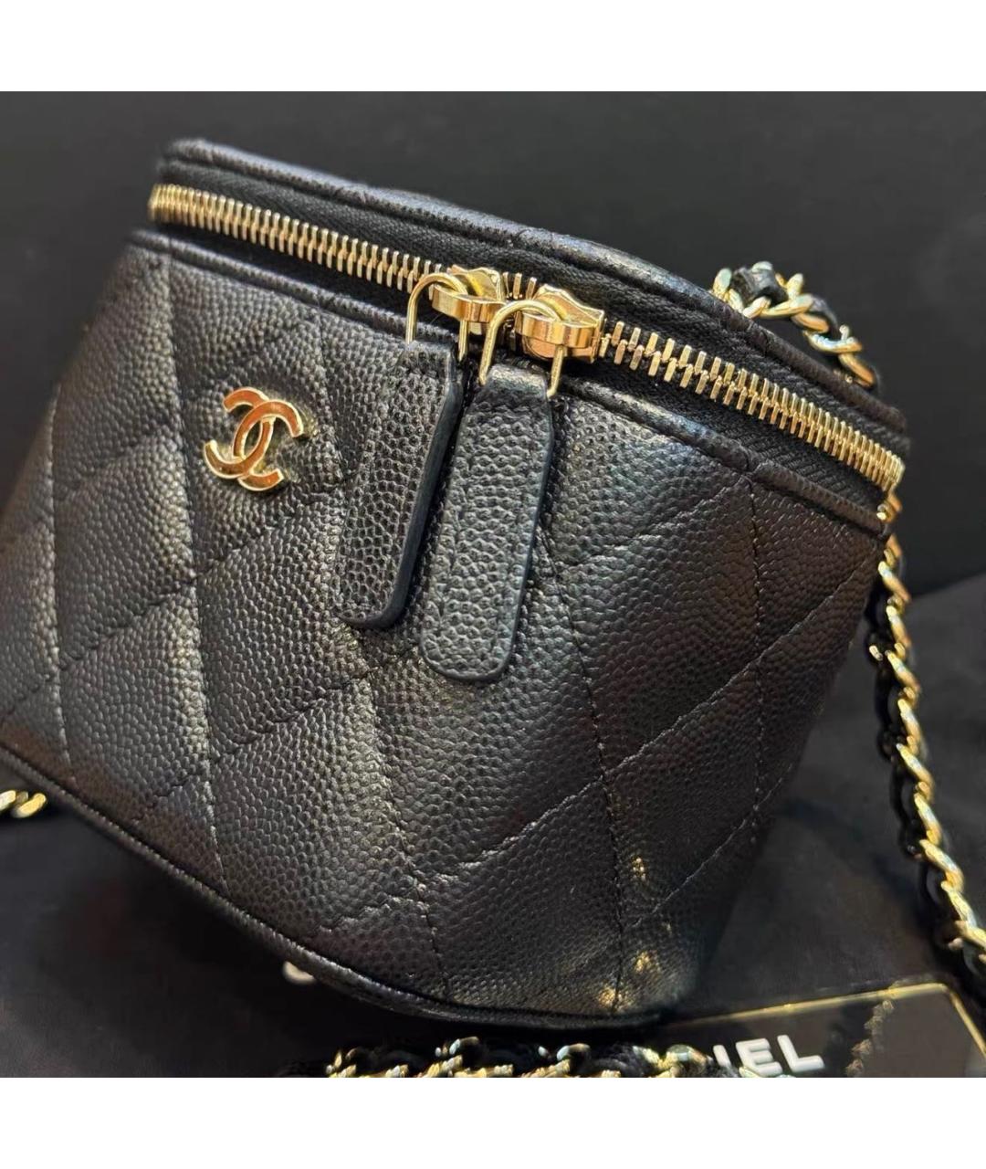 CHANEL Черная кожаная сумка через плечо, фото 4