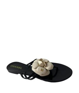 CHANEL Шлепанцы