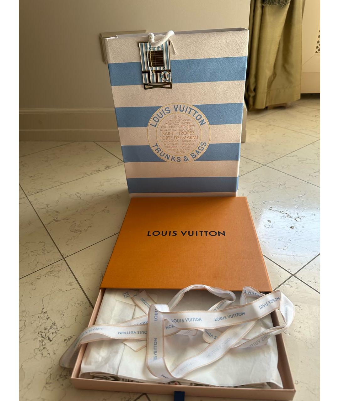 LOUIS VUITTON Бежевый шелковый платок, фото 4