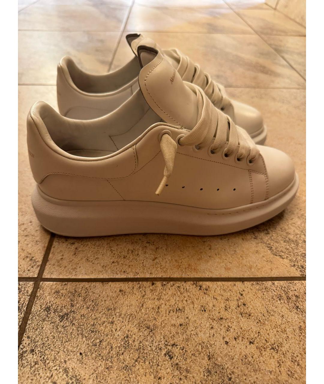 ALEXANDER MCQUEEN Белые кожаные низкие кроссовки / кеды, фото 8