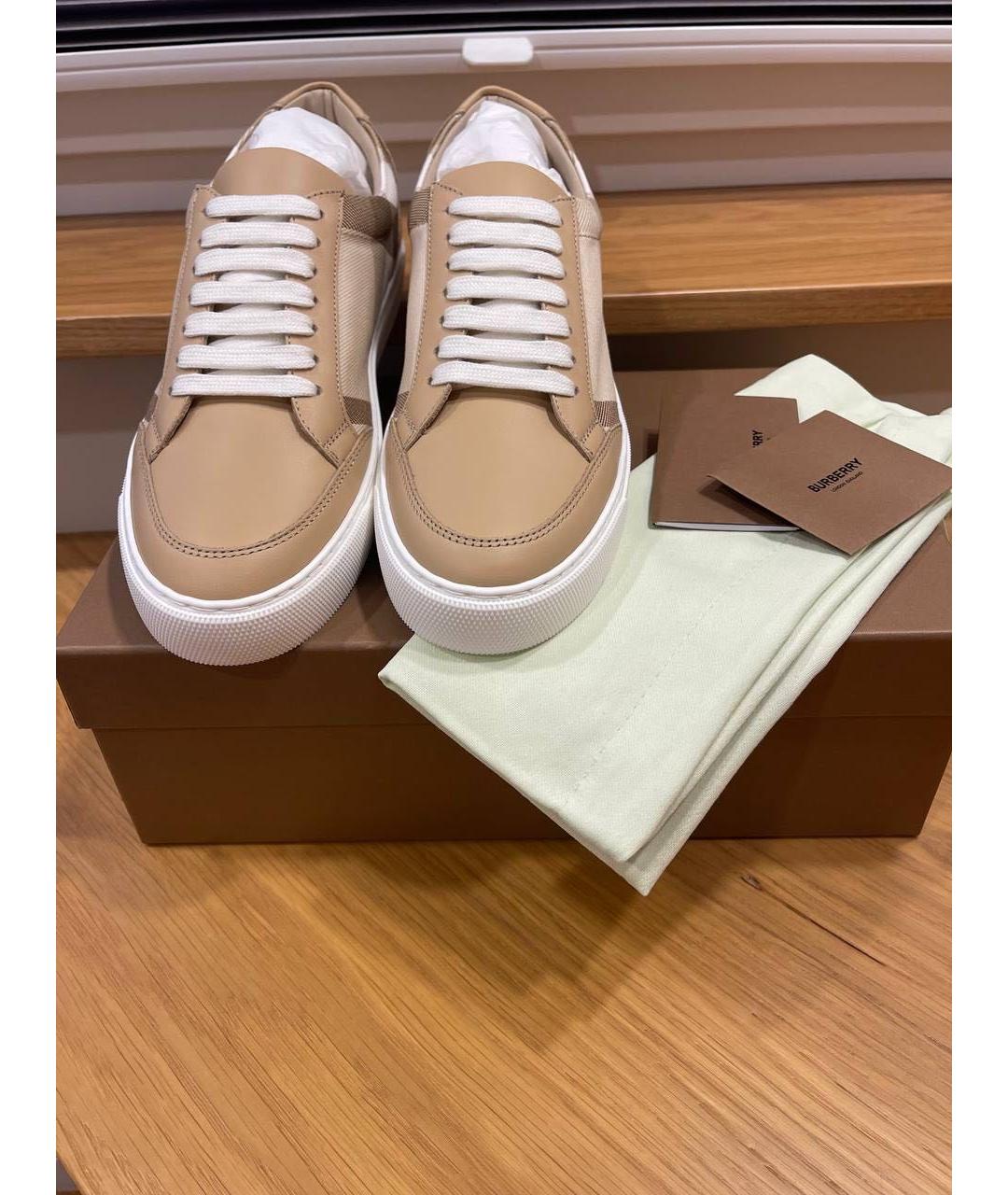 BURBERRY Бежевые кожаные кеды, фото 3