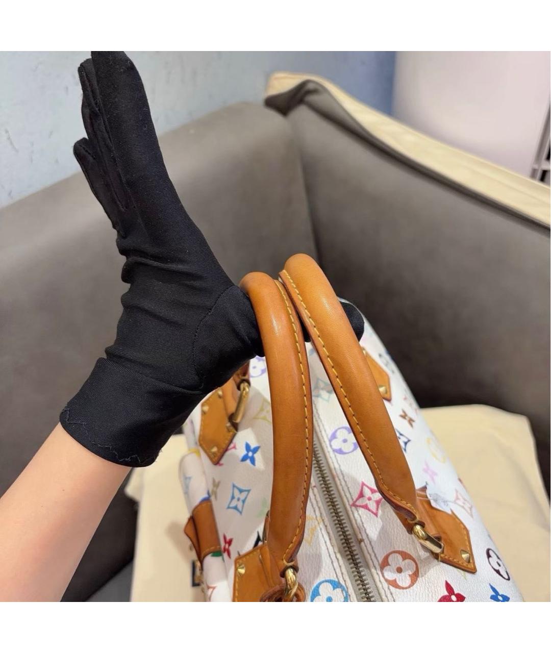 LOUIS VUITTON Белая кожаная сумка с короткими ручками, фото 3