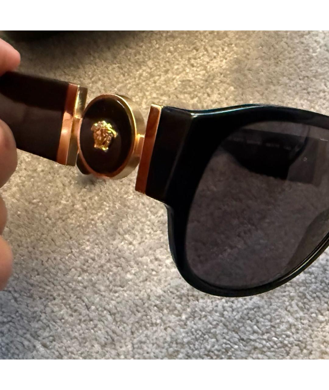 VERSACE Черные пластиковые солнцезащитные очки, фото 3