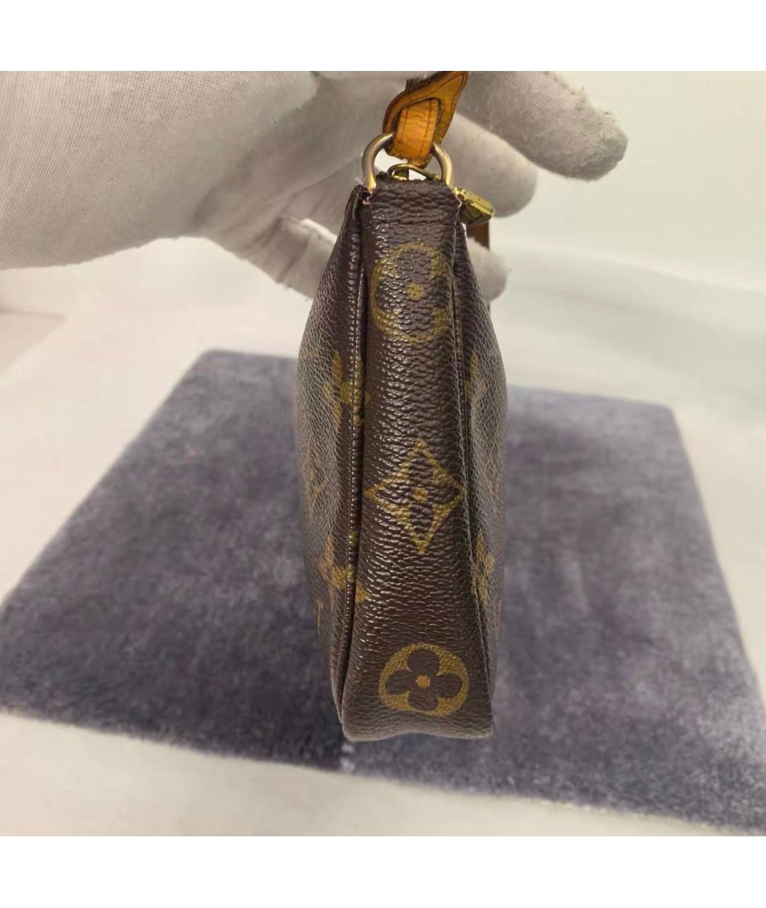 LOUIS VUITTON Коричневая кожаная сумка с короткими ручками, фото 4