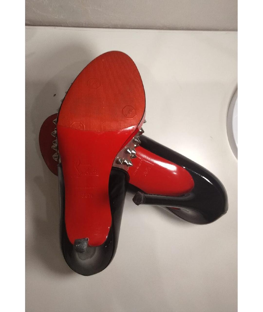 CHRISTIAN LOUBOUTIN Черные туфли из лакированной кожи, фото 6