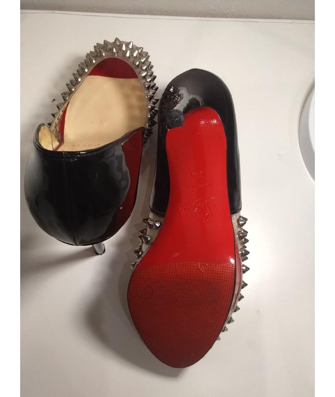 CHRISTIAN LOUBOUTIN Черные туфли из лакированной кожи, фото 5