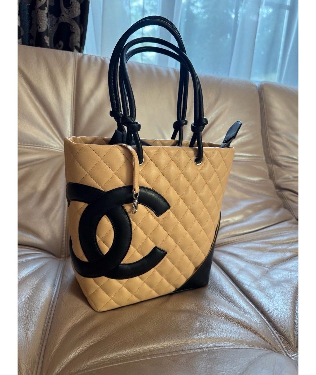 CHANEL Бежевая кожаная сумка тоут, фото 5