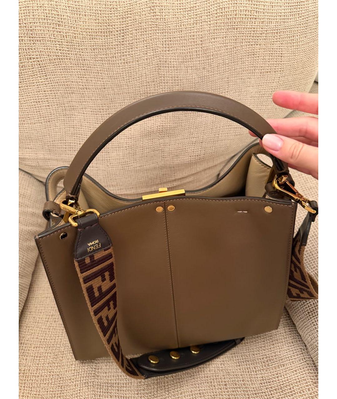 FENDI Коричневая кожаная сумка с короткими ручками, фото 8