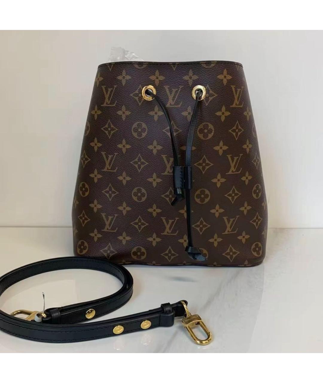 LOUIS VUITTON Черная кожаная сумка через плечо, фото 7