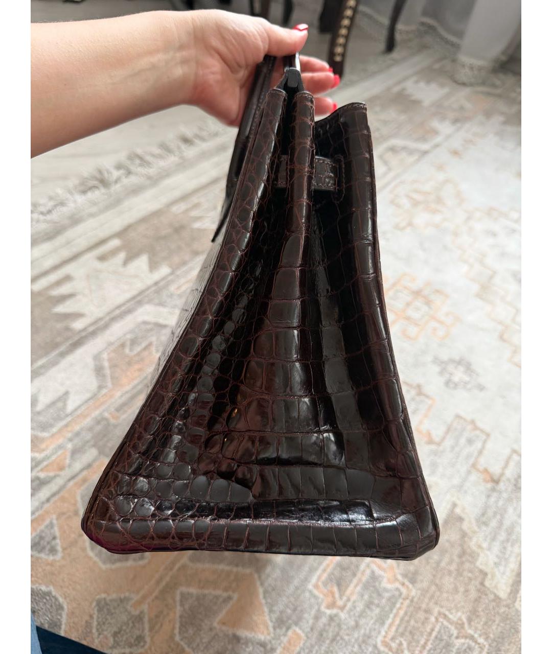 HERMES Коричневая сумка с короткими ручками из кожи крокодила, фото 6