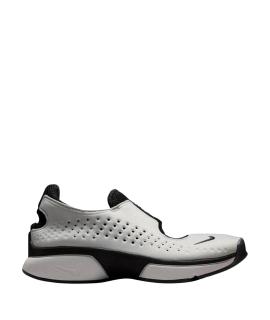 NIKE Кроссовки