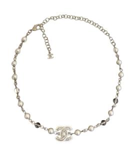 CHANEL Колье