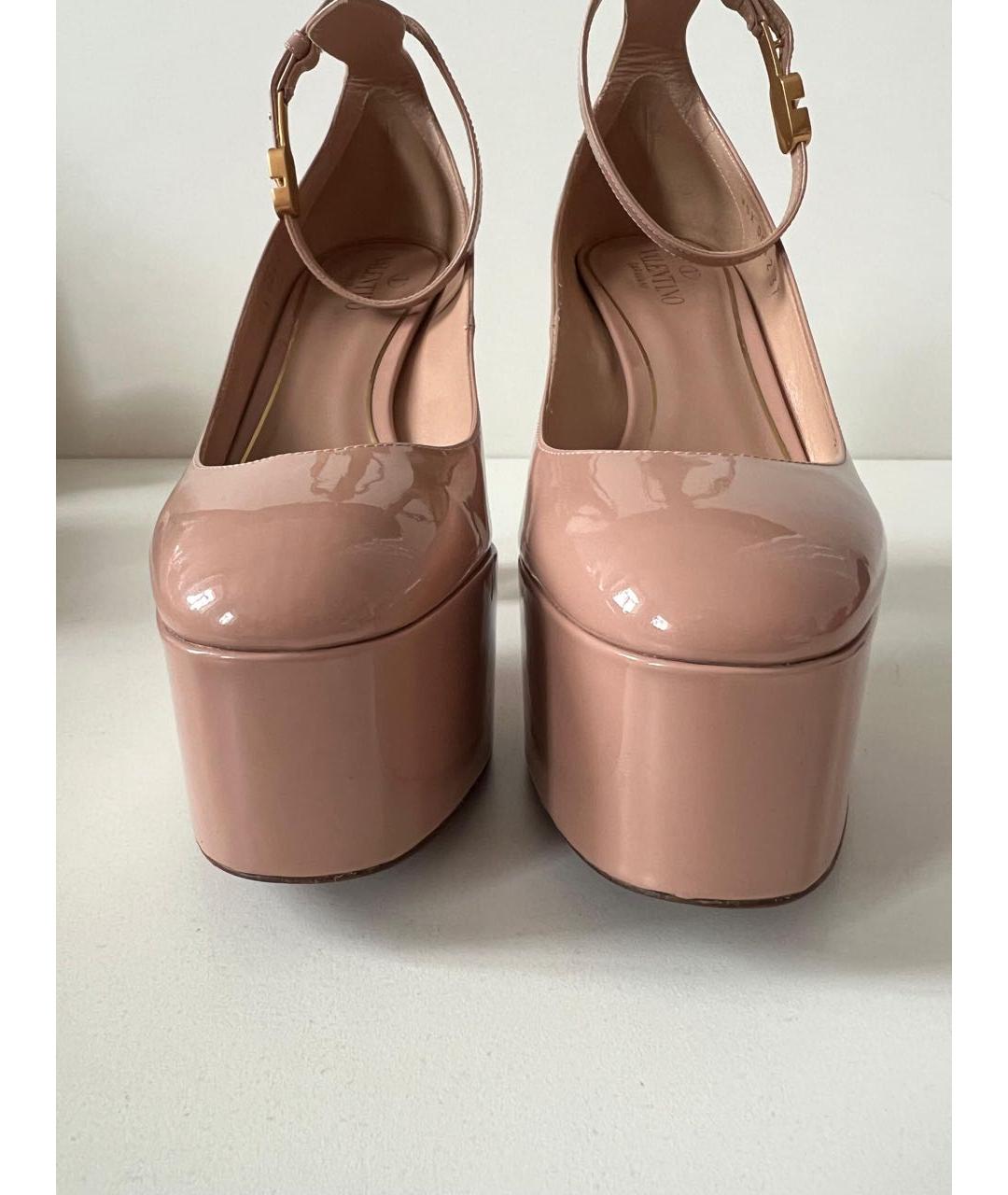 VALENTINO Бежевые туфли из лакированной кожи, фото 4