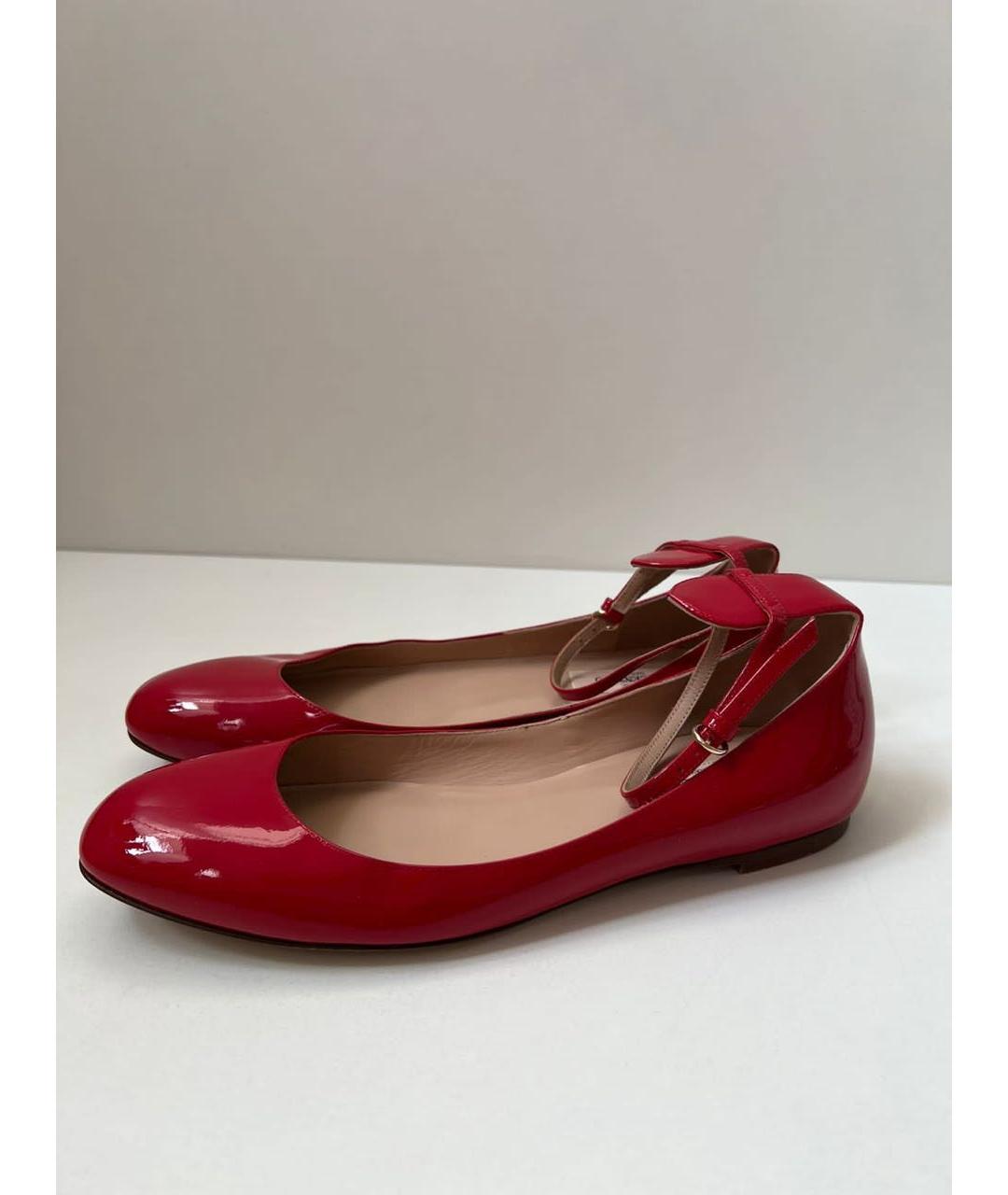 VALENTINO Красные балетки из лакированной кожи, фото 4