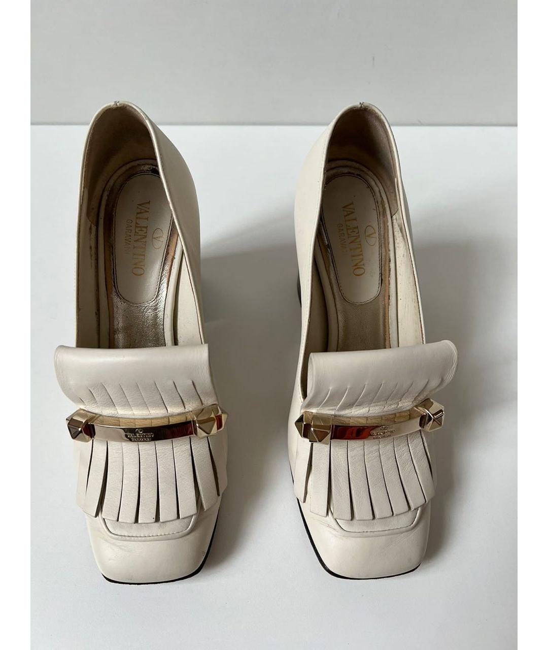 VALENTINO Бежевые кожаные туфли, фото 2