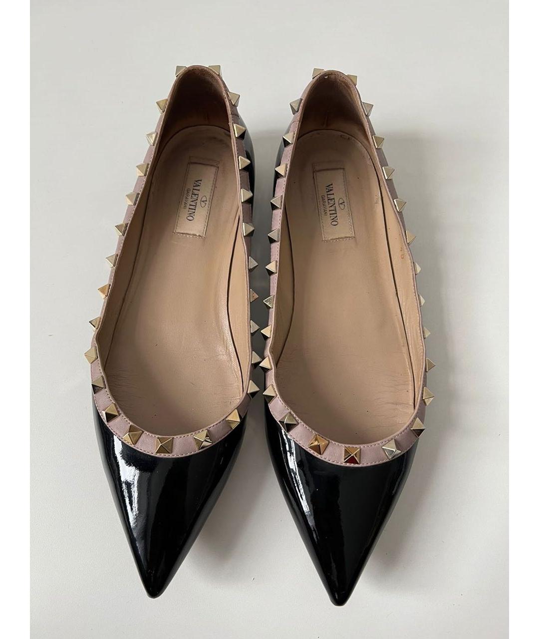 VALENTINO Черные балетки из лакированной кожи, фото 2