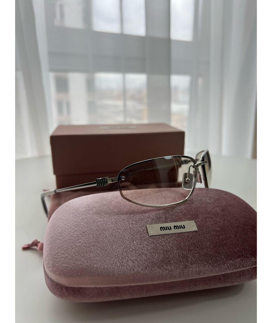 MIU MIU Металлические солнцезащитные очки, фото 5
