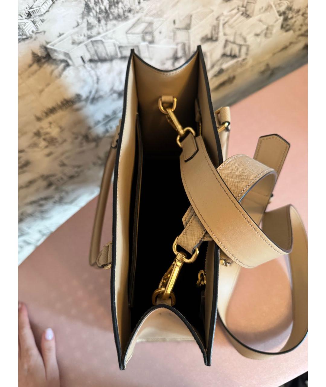 PRADA Бежевая кожаная сумка тоут, фото 4