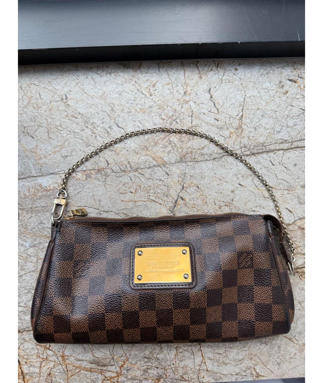LOUIS VUITTON Коричневая кожаная сумка через плечо, фото 8