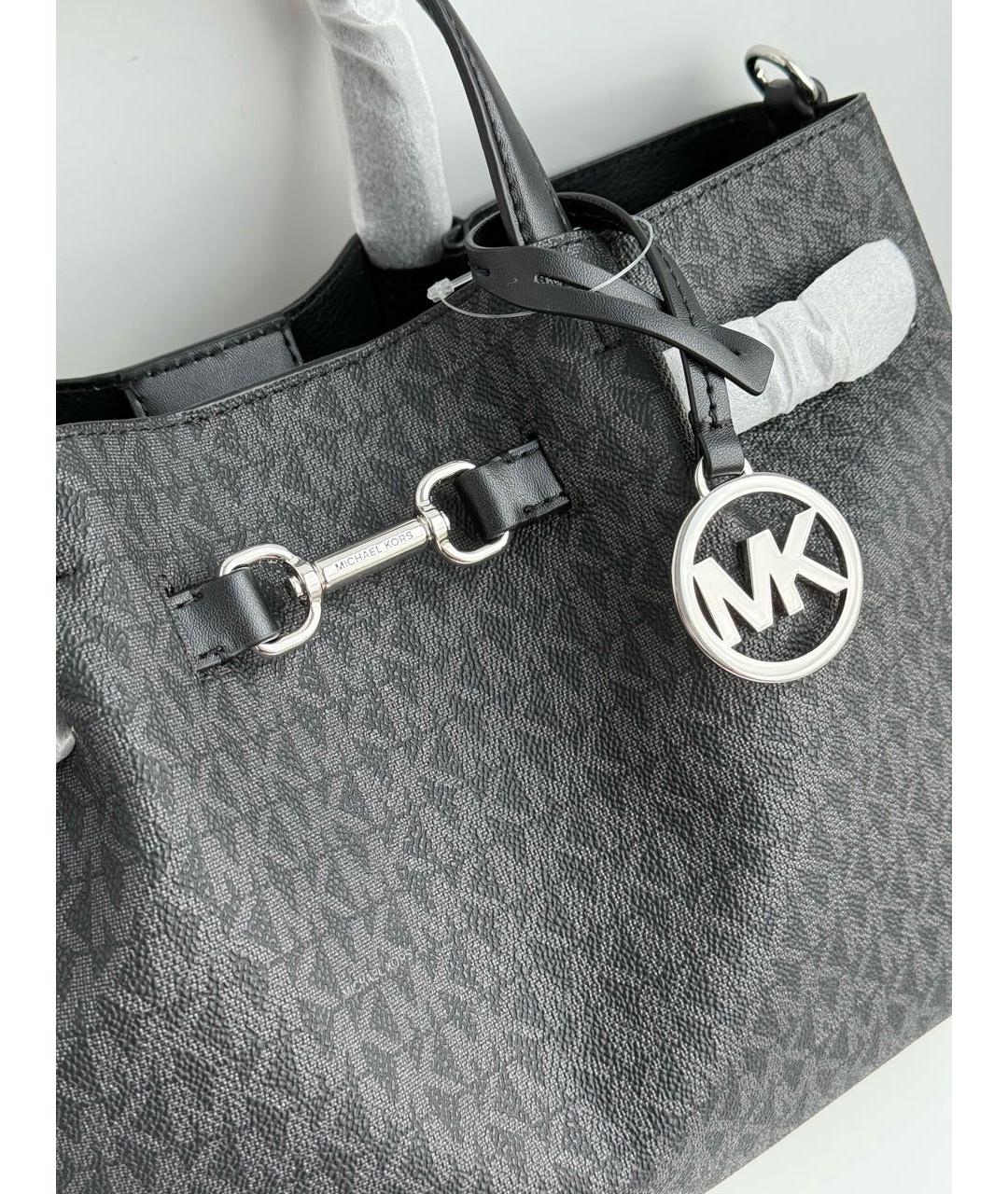 MICHAEL KORS Черная сумка с короткими ручками из канвы, фото 5